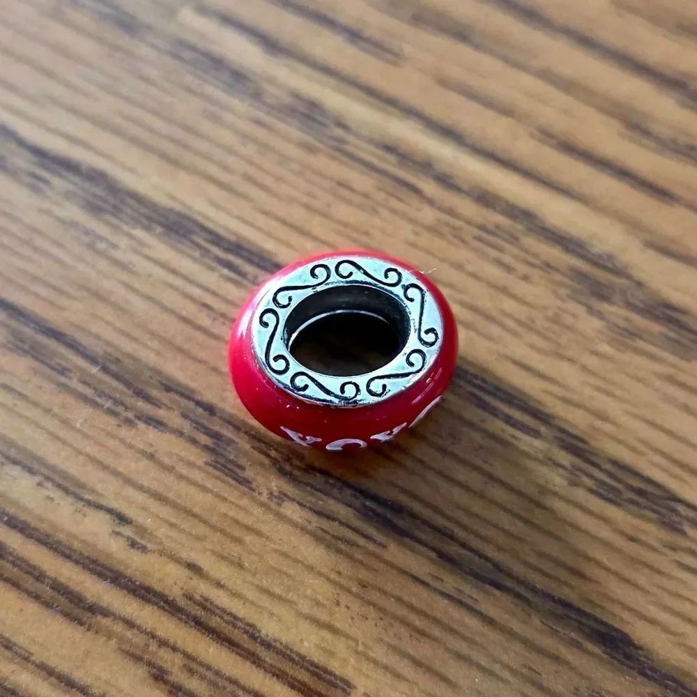 BRIGHTON Hugs And Kisses Red Enamel Slider Charm TIMELESS LOVE! - Picture 3 of 5